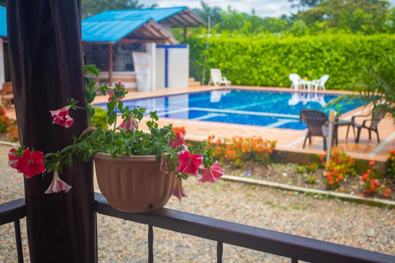 Cabanas El Saman Villavicencio Apiay Exterior foto